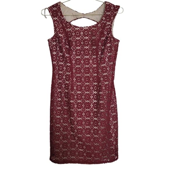Adrianna Papell Dresses & Skirts - Adrianna Papell Dress Sz 4 Small S Burgundy Sleeveless Lace Overlay Fall Winter